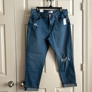 Brand new women’s jeans size 10